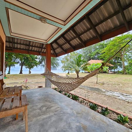 Koh Ngai Kaimuk Thong Resort Exterior photo